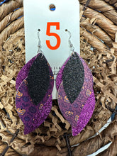 Load image into Gallery viewer, Festive Halloween Dangles