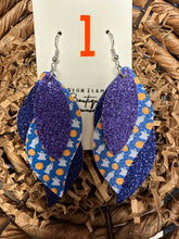 Load image into Gallery viewer, Festive Halloween Dangles